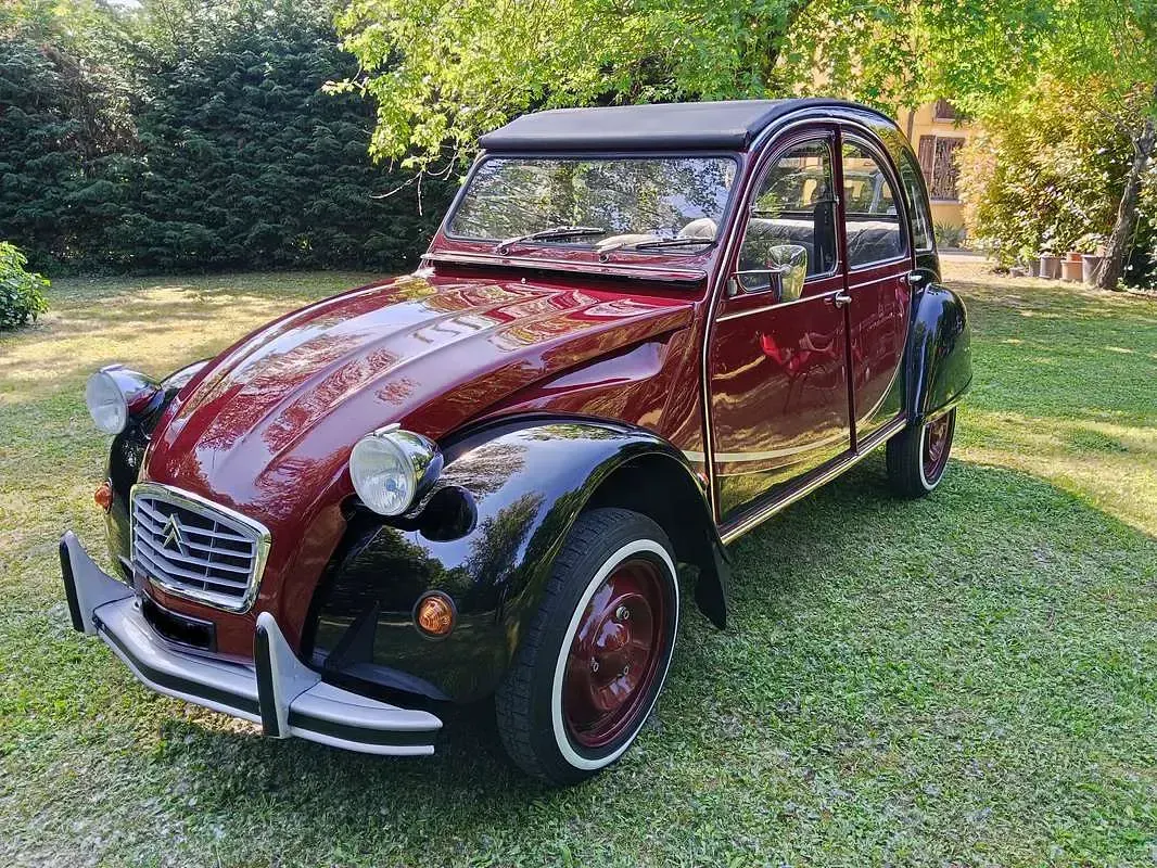Usata Citroën 2CV Charleston 29 CV (21 kW) 1982 Nero Berlina