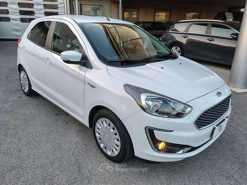Usata Ford Ka Plus 71 CV (52 kW) 2019 Bianco Utilitaria