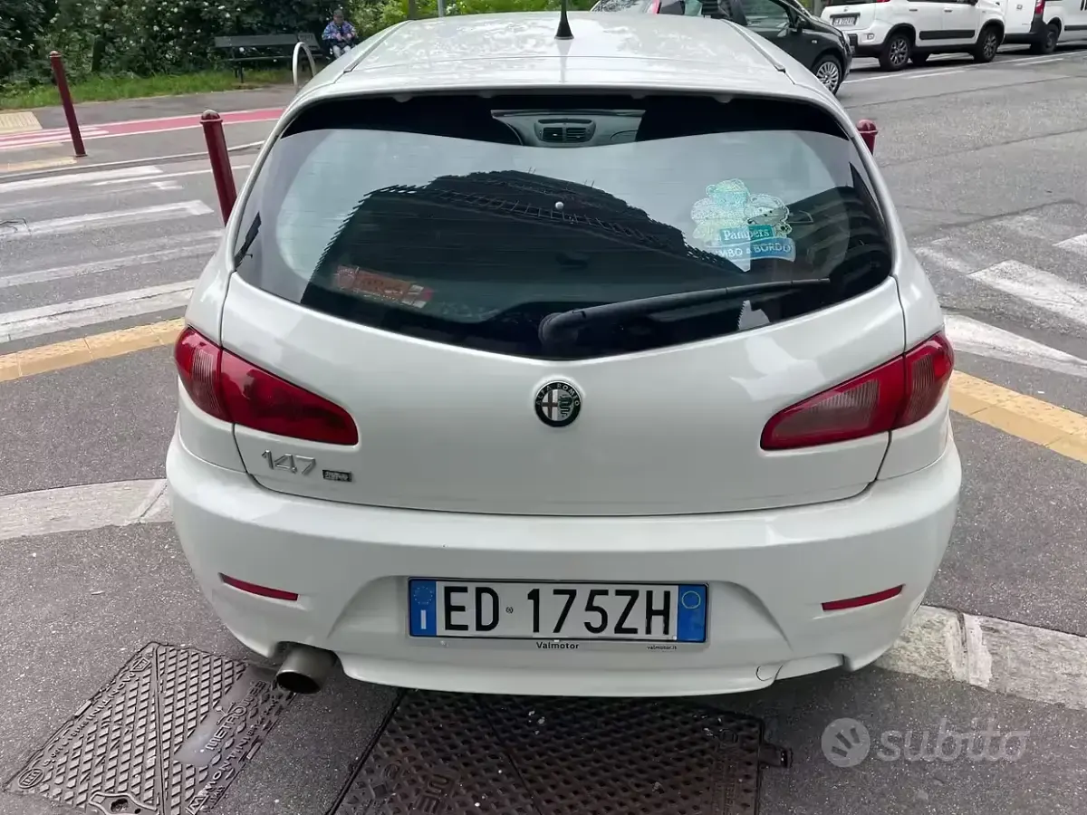 Occasion Alfa Romeo 147 Progression 105 ch (77 kW) 2009 Blanc Citadine