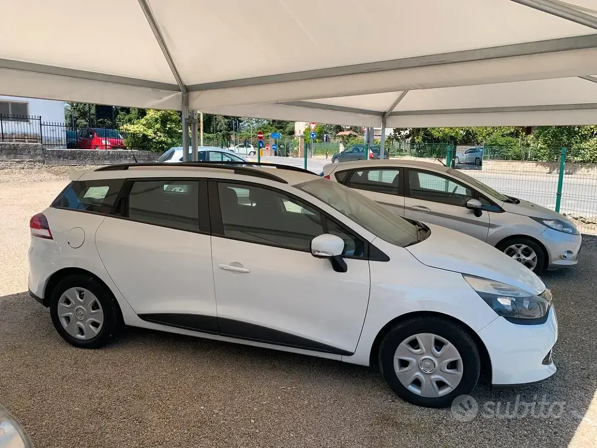 Usata Renault Clio 75 CV (55 kW) 2014 Bianco Station wagon