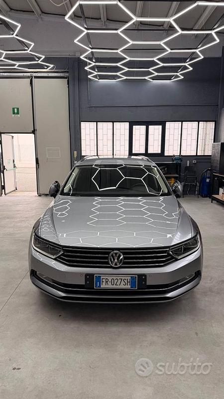 Usata VW Passat 2018 Grigio Station wagon