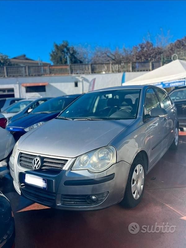 Usata VW Polo Comfortline 70 CV (51 kW) 2009 Grigio Utilitaria