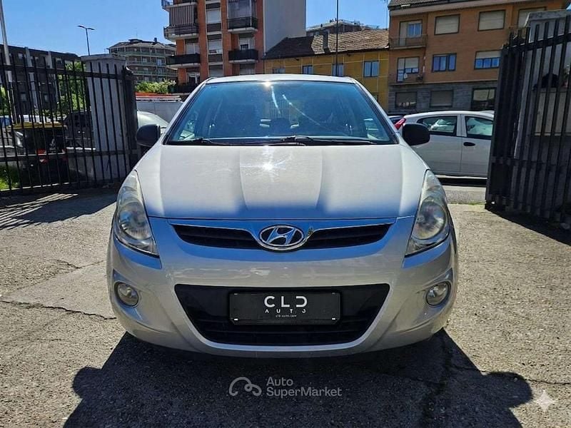 Usata Hyundai i20 Classic 78 CV (57 kW) 2011 Grigio Utilitaria