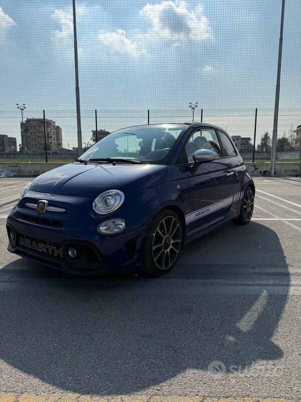 Usata Abarth 595C Turismo 165 CV (121 kW) 2019 Blu Cabrio