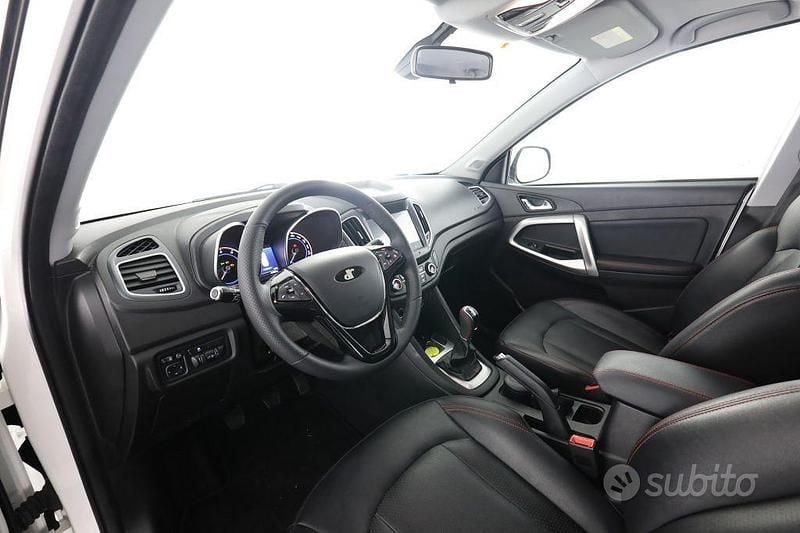 Usata DR DR6 150 CV (110 kW) 2020 White con tetto black SUV