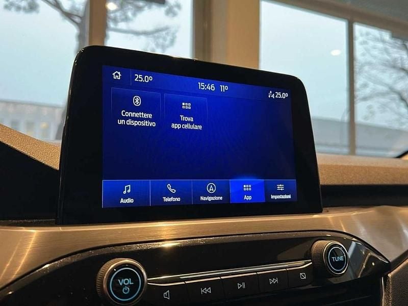 Usata Ford Kuga Titanium 120 CV (88 kW) 2020 Grigio SUV