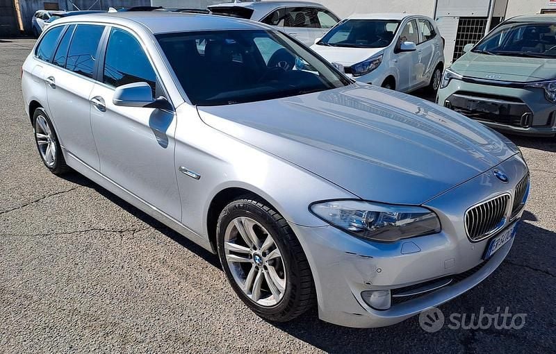 Usata BMW 520 Efficient Dynamics 184 CV (135 kW) 2013 Grigio Station wagon