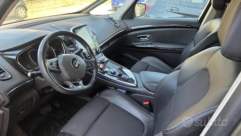 Usata Renault Espace 160 CV (117 kW) 2016 Monovolume