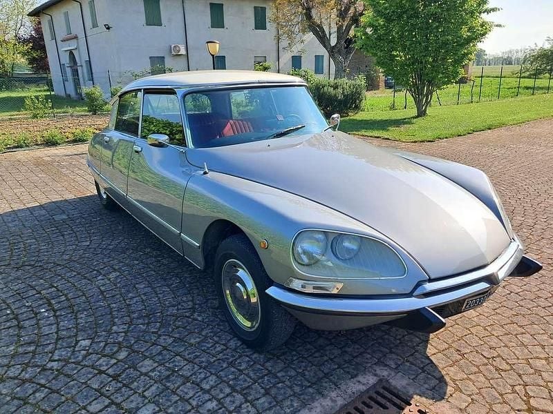 Usata Citroën DS 120 CV (88 kW) 1972 Argento Berlina