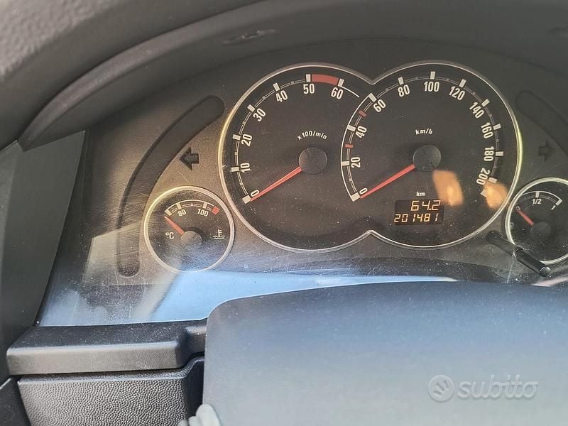 Usata Opel Meriva 2006 Grigio Monovolume