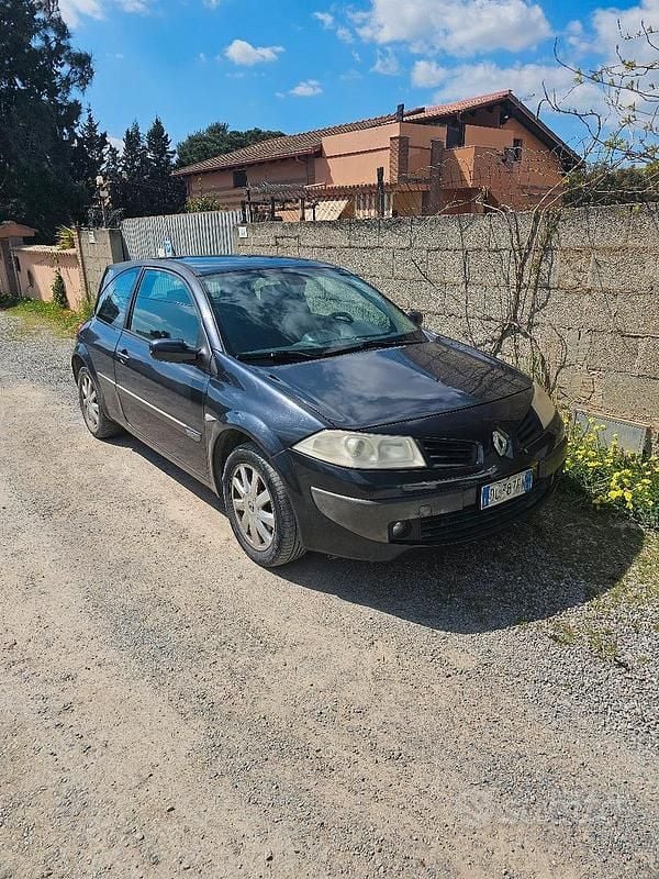 Usata Renault Mégane Coupé 85 CV (62 kW) 2007 Nero Coupé