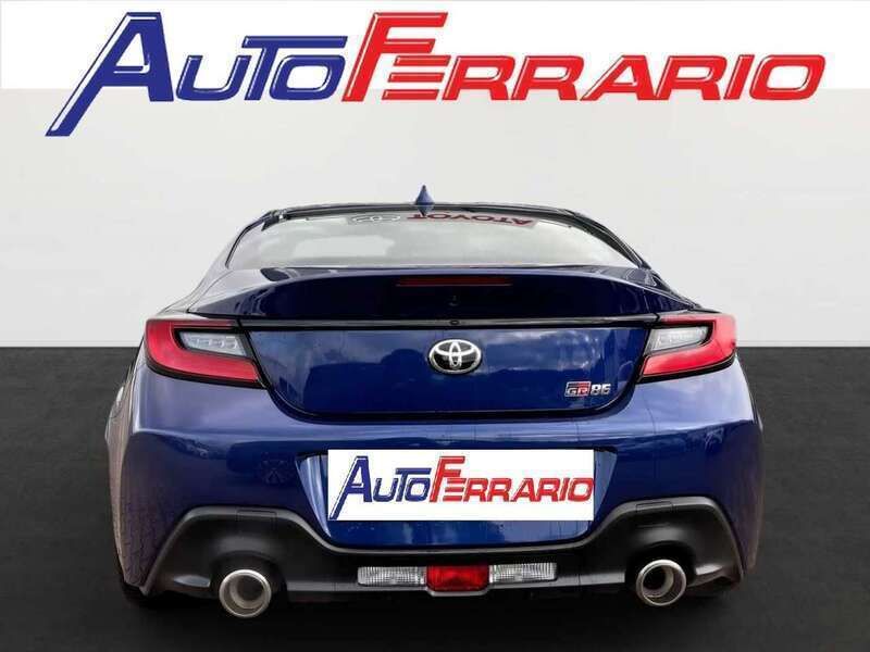 Usata Toyota GR86 Premium 234 CV (172 kW) 2024 Blu/azzurro Coupé