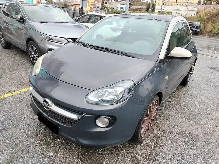 Usata Opel Adam Glam 87 CV (63 kW) 2016 Grigio Utilitaria