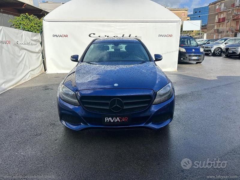 Usata Mercedes C180 Premium 115 CV (84 kW) 2015 Blu Station wagon