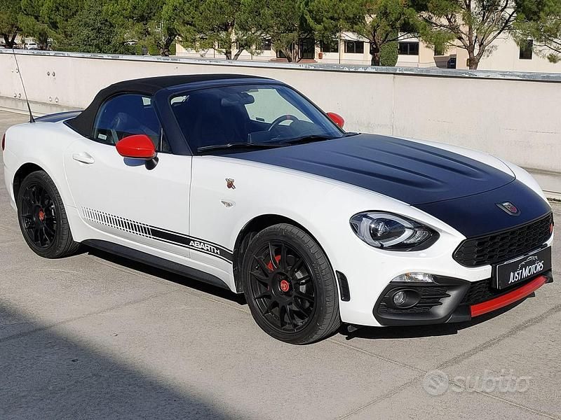 Usata Abarth 124 Spider 170 CV (125 kW) 2017 Bianco Cabrio