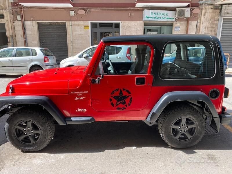 Rosso Usata 1999 Jeep Wrangler SUV | 20.000 € (Super prezzo) - Immagine 1/4