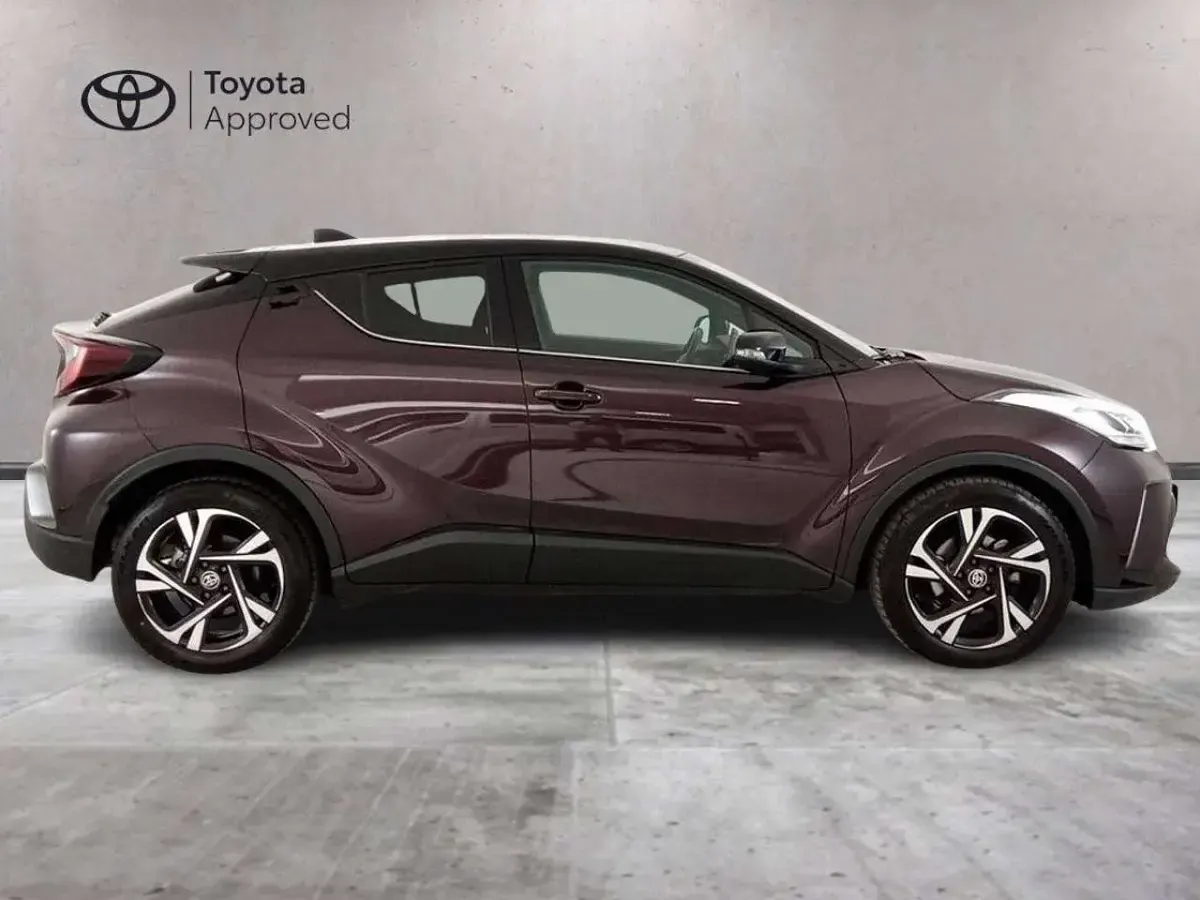 Usata Toyota C-HR Trend 152 CV (111 kW) 2023 Lilla SUV