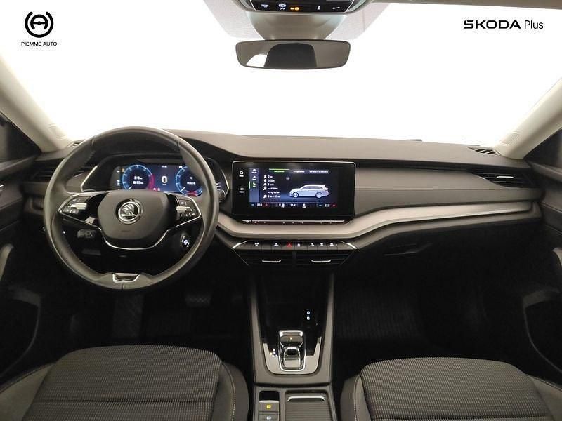 Usata Skoda Octavia G-TEC Executive 131 CV (96 kW) 2022 Argento Station wagon