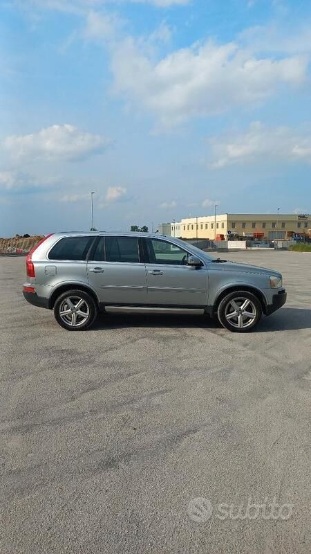 Grigio Usata 2008 Volvo XC90 SUV | 6500 € - Immagine 1/4