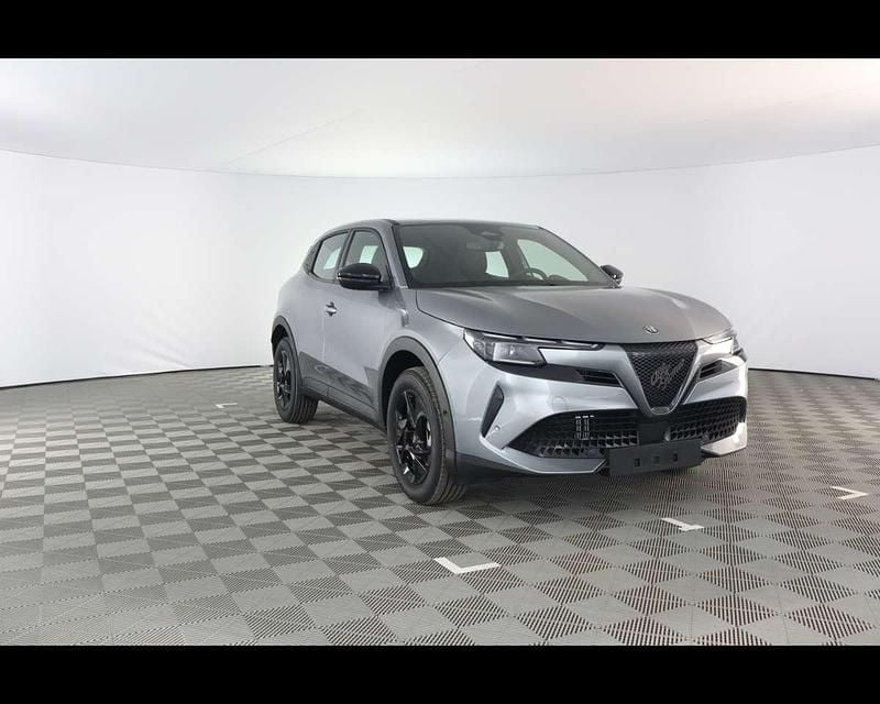 Nuova Alfa Romeo Junior 136 CV (100 kW) 2026 Grigio arese SUV