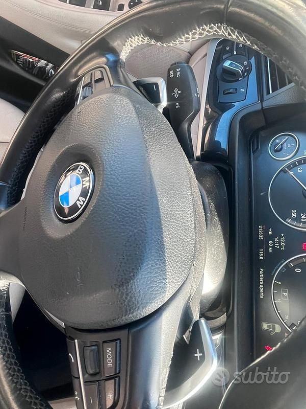 Usata BMW 525 Comfort Edition 2011 Nero Station wagon