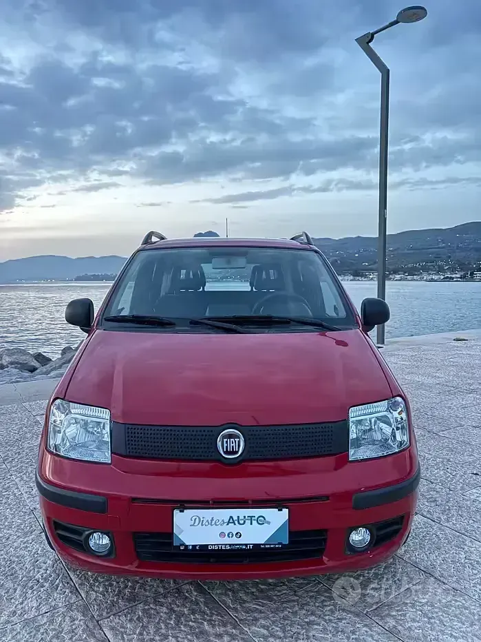 Usata Fiat Panda 69 CV (50 kW) 2012 Rosso Utilitaria