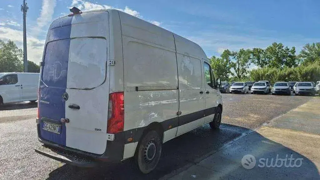 Usata Mercedes E-Sprinter 85 kW (116 CV) 2021 Bianco Furgone