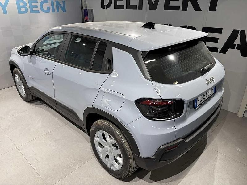 Nuova Jeep Avenger Altitude 101 CV (74 kW) 2026 Grigio SUV