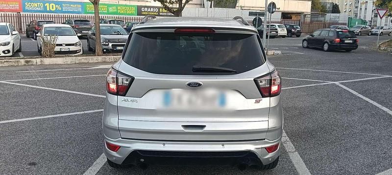 Usata Ford Kuga ST-Line 120 CV (88 kW) 2017 SUV