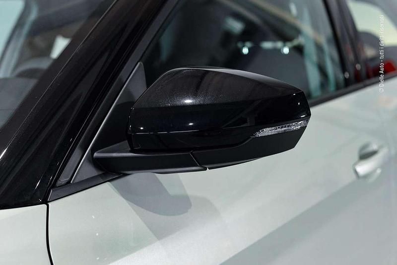 Nuova Audi A1 Ambiente 116 CV (85 kW) 2026 Argento cavo metallizzato tett SUV