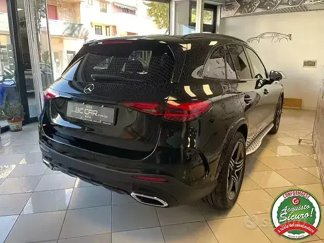 Usata Mercedes GLC220 AMG line 197 CV (144 kW) 2023 Nero SUV