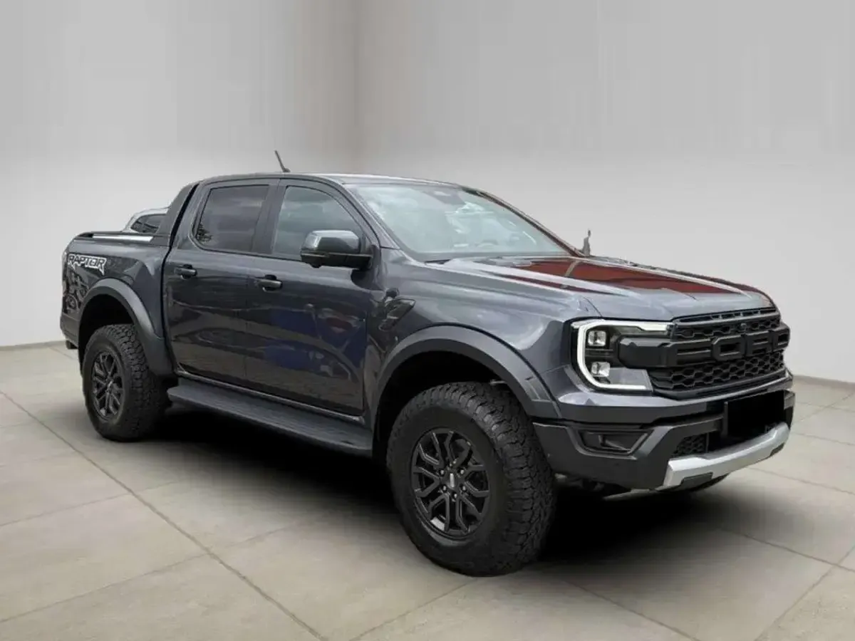 Usata Ford Ranger Raptor 209 CV (153 kW) 2024 Grigio Pick-up