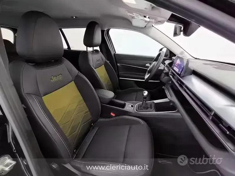 Usata Jeep Avenger Summit 101 CV (74 kW) 2023 Nero SUV