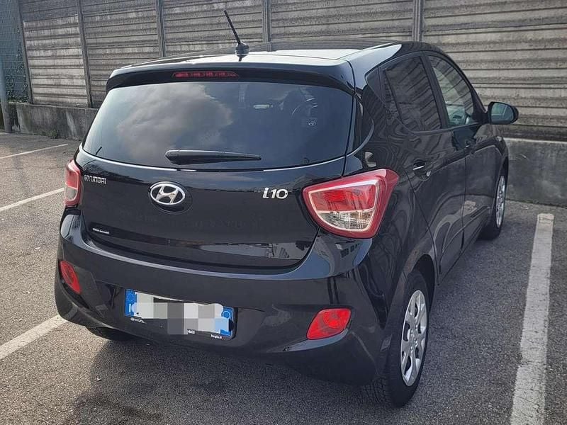 Usata Hyundai i10 Style 67 CV (49 kW) 2017 Nero Utilitaria