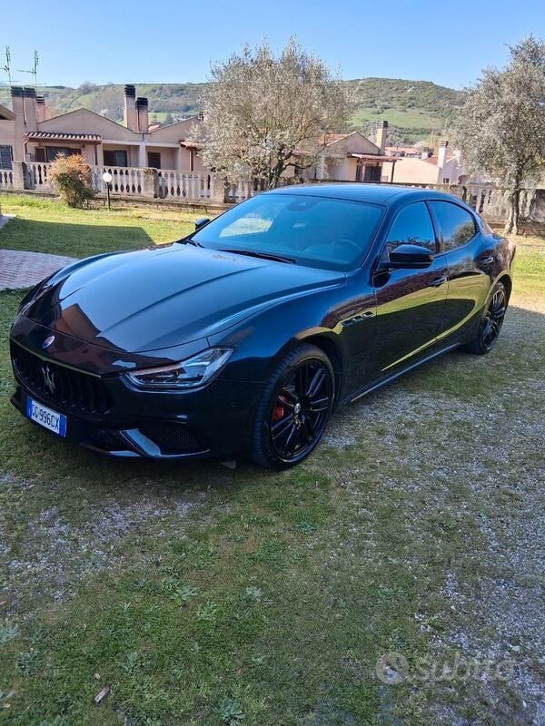 Usata Maserati Ghibli 330 CV (242 kW) 2021 Coupé
