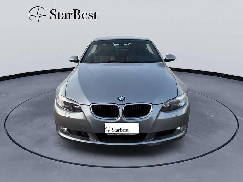 Usata BMW 320 Cabriolet 150 CV (110 kW) 2009 Spakling grey metallic Cabrio