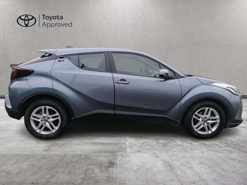Usata Toyota C-HR Active 122 CV (89 kW) 2022 Celeste/gray SUV
