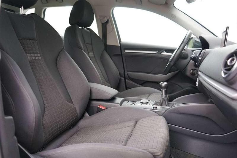 Usata Audi A1 Business 90 CV (66 kW) 2012 Utilitaria