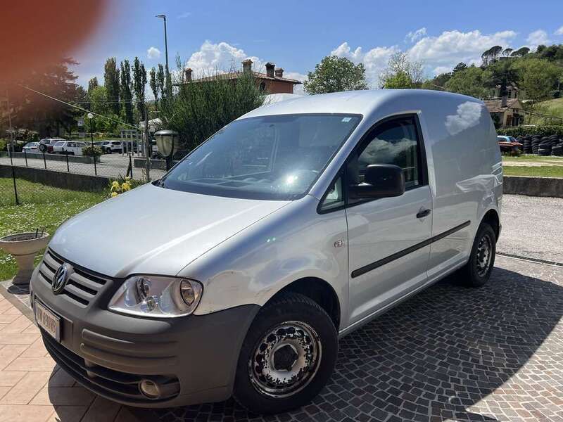 Argento Usata 2009 VW Caddy Monovolume | 4300 € (Ottimo prezzo) - Immagine 1/4