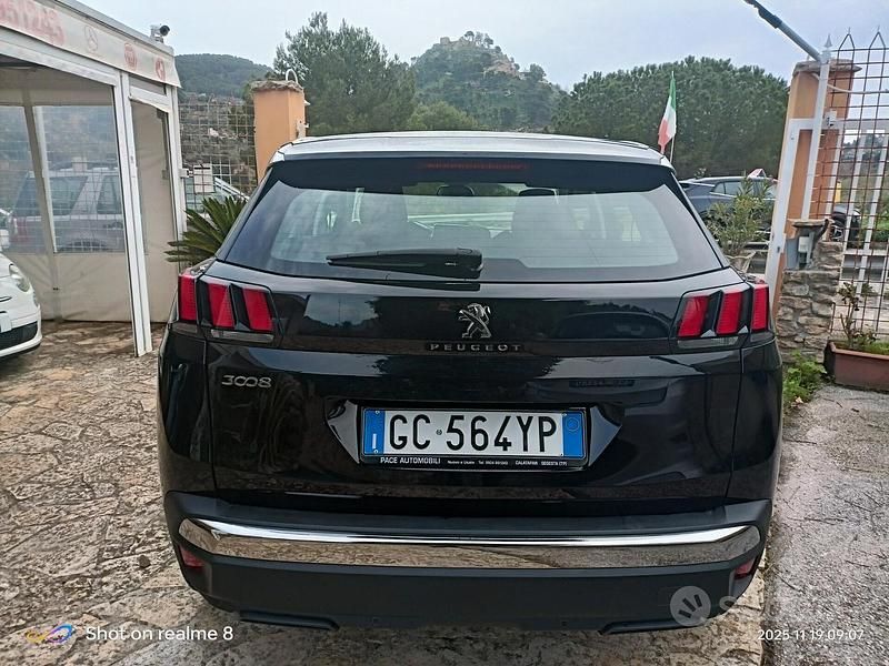 Usata Peugeot 3008 Business-Line 130 CV (95 kW) 2020 Nero Station wagon