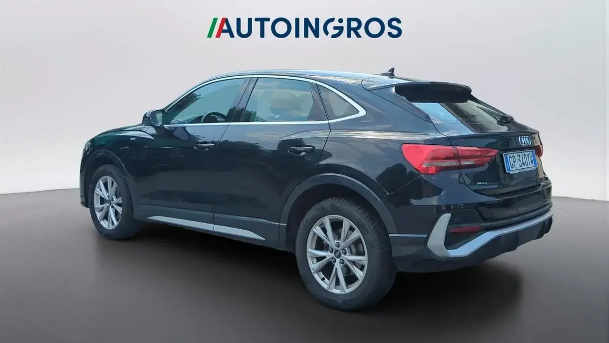 Usata Audi Q3 Sportback S-Line 150 CV (110 kW) 2022 Nero SUV
