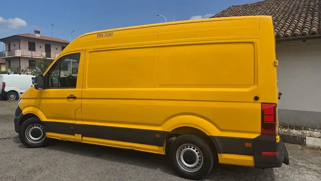 Usata VW e-Crafter 100 kW (136 CV) 2021 Giallo / pastello Furgone
