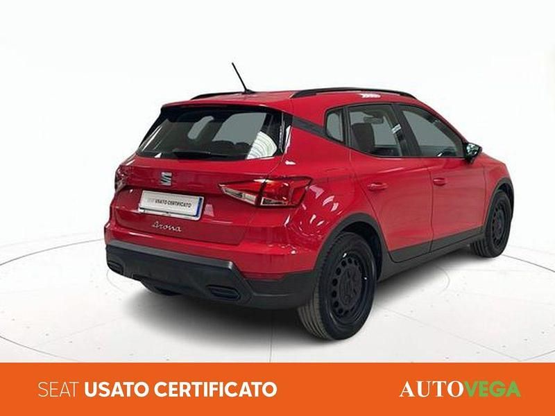 Usata Seat Arona Reference 90 CV (66 kW) 2022 Rosso / pastello SUV