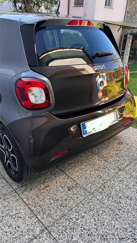 Usata Smart ForFour 90 CV (66 kW) 2018 Utilitaria