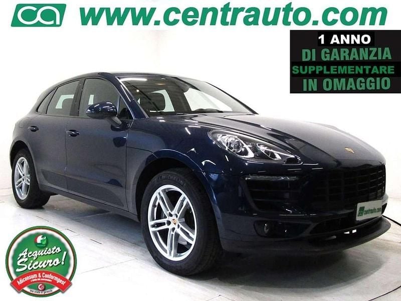 Blu scuro Usata 2017 Porsche Macan SUV | 39.000 € (Ottimo prezzo) - Immagine 1/4