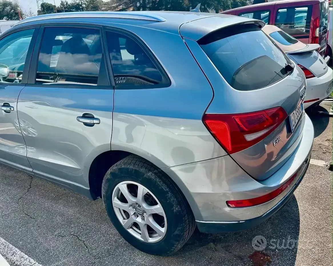 Usata Audi Q5 143 CV (105 kW) 2010 Grigio SUV