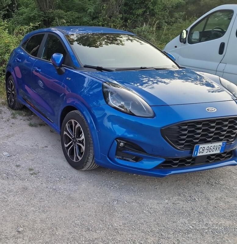 Blu/azzurro Usata 2022 Ford Puma ST-Line SUV | 18.500 € (Buon prezzo) - Immagine 1/1