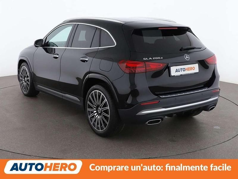 Usata Mercedes GLA200 AMG Line Premium 150 CV (110 kW) 2024 Nero SUV