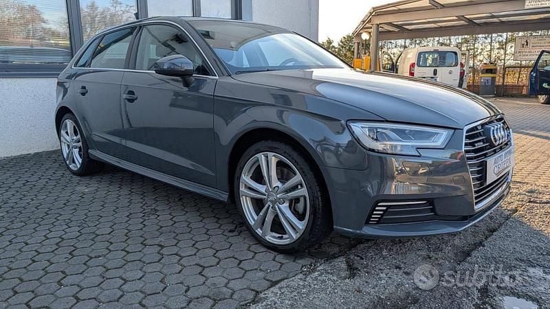Usata Audi A3 Ambiente 150 CV (110 kW) 2020 Grigio Berlina