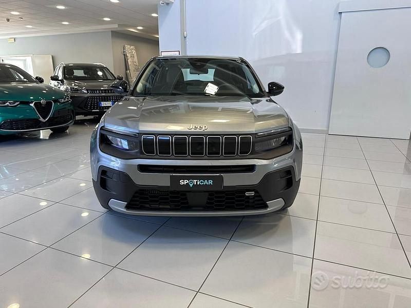 Usata Jeep Avenger Altitude 101 CV (74 kW) 2024 Grigio SUV